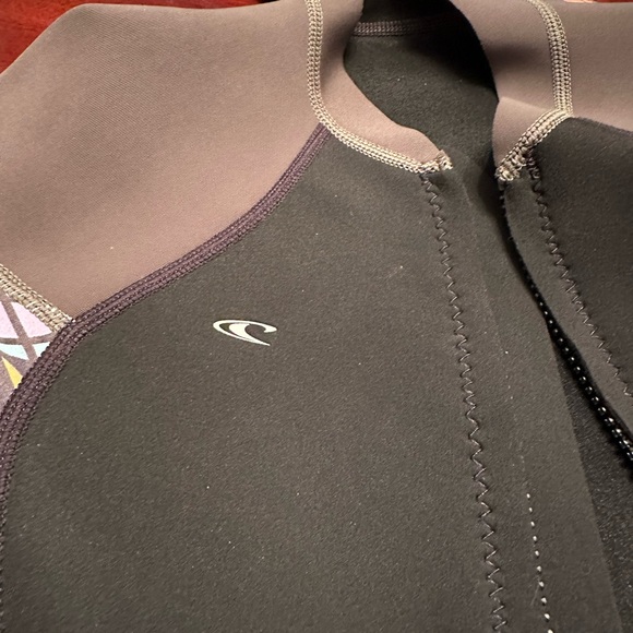 Women’s O’Neill Wetsuit Size 8 Skin Skinny - Picture 3 of 4
